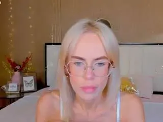 Camsoda Sex Cam of bellatip