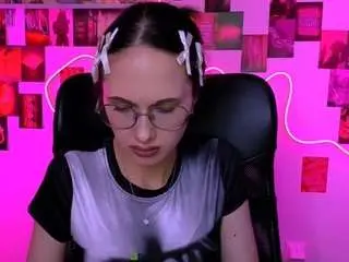 Camsoda Adult Video Chat of mona-cloud