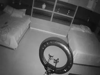 Camsoda Free Porn Cam of voyeurcam-casa-salsa-versus-room