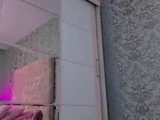 Camsoda Watch Live Sex Cams of akilla-queen