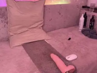 Camsoda Sex Cam of waltenjoy