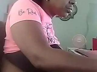 Camsoda Free Porn Cam of madamg
