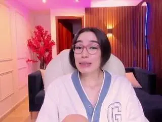 Camsoda Free Live Porn of emma-caarter