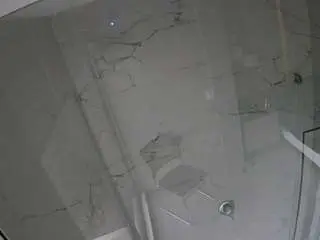 Camsoda Free Porn Cam of voyeurcam-casa-salsa-bathroom-10