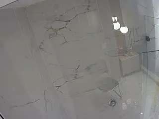 Camsoda Nude Webcam of voyeurcam-casa-salsa-bathroom-10