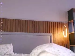 Camsoda Adult Video Chat of blue-bow