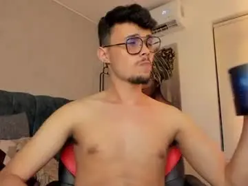 Chaturbate Live Sex Cam of alhan_twink
