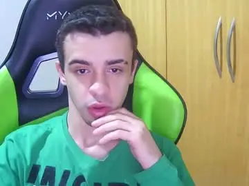 Chaturbate Nude Webcam of 1good_vibes1