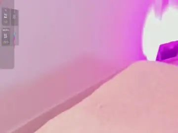 Chaturbate Live Sex Cam of emily_restrepoo
