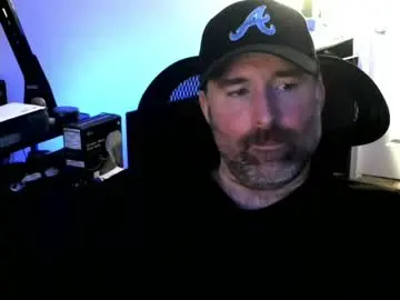 Chaturbate Watch Live Sex Cams of fuzz08