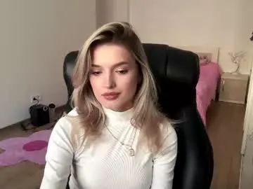 Chaturbate Free Live Porn of madelenequirk