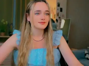 Chaturbate Live Sex Cam of earthfantasyy
