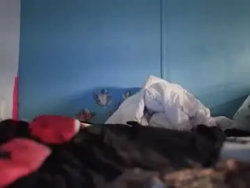 Chaturbate Live Porn of itzd123