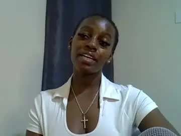 Chaturbate Live Sex Cam of sexy_linda022