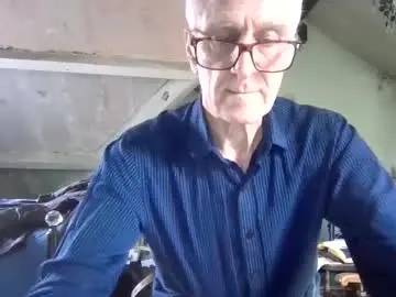 Chaturbate Best live sex cam show of andrew160258
