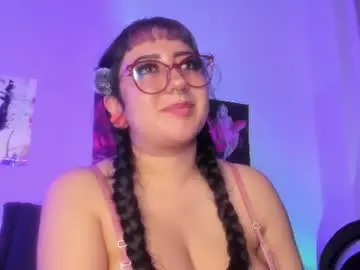 Chaturbate Free Porn Cam of larissa___