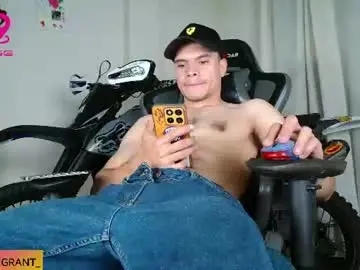 Chaturbate Live Sex Cam of ash_wingrant