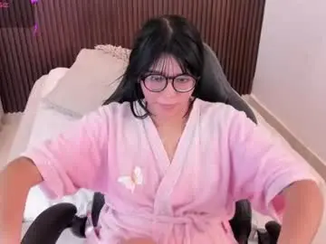 Chaturbate Watch Live Sex Cams of millyevans1