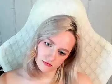 Chaturbate Nude Webcam of chloedeccker