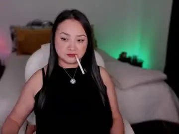 Chaturbate Watch Live Sex Cams of emilydolshe2