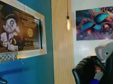 Chaturbate Watch Live Sex Cams of thamara_roberts