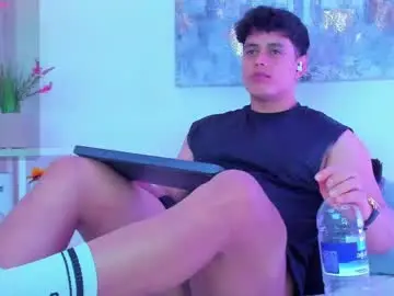 Chaturbate Live Sex Cam of arminjones1