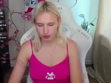 Chaturbate Nude Webcam of evelinalu