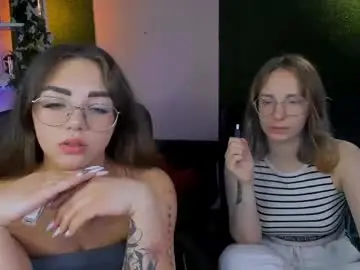 Chaturbate Live Sex of kiki_swan