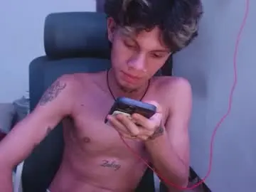 Chaturbate Adult Webcams of andy_dan1
