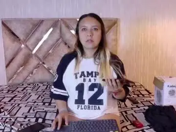Chaturbate Live Sex Cam of sami_1_8