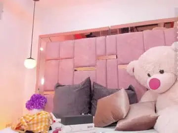 Chaturbate Live Sex of emily_daarell