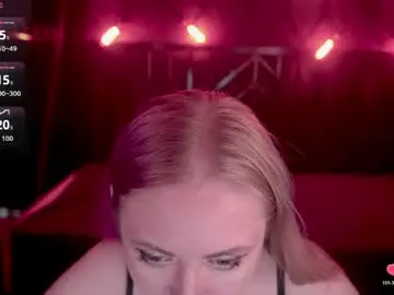 Chaturbate Watch Live Sex Cams of dramaquenn