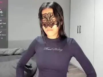 Chaturbate Watch Live Sex Cams of helenblazetrt