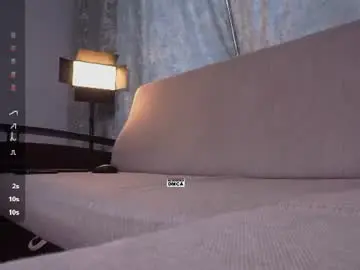 Chaturbate Free Live Porn of hoot_owl_cb