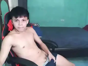 Chaturbate Watch Live Sex Cams of kiel_asianboy