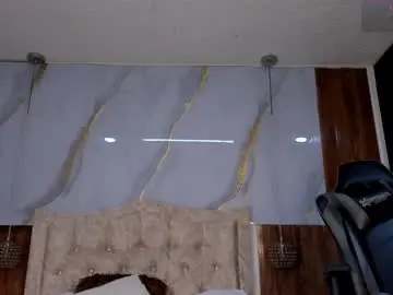 Chaturbate Live Porn of lia_16_