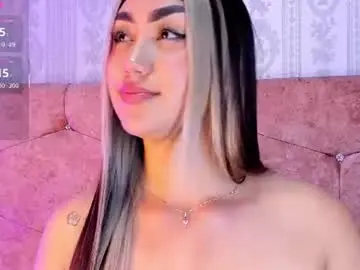 Chaturbate Nude Webcam of liaa_18