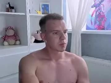 Chaturbate Best live sex cam show of max_kun