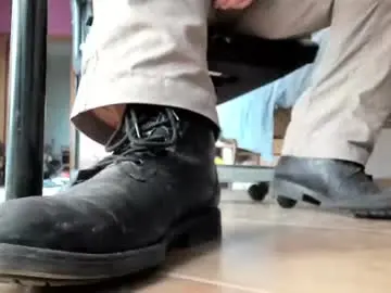 Chaturbate Live Porn of pablomenesssl
