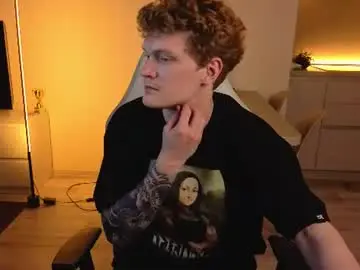 Chaturbate Best live sex cam show of boicute