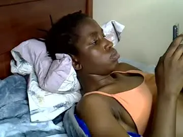 Chaturbate Live Sex Cam of sexy_marrie