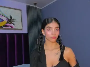 Chaturbate Private Sex Chat of laura_aristizabal_19