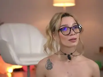 Chaturbate Watch Live Sex Cams of svveetluna