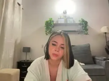 Chaturbate Live Sex Cam of _paulah2
