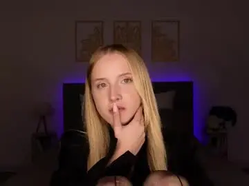 Chaturbate Free Live Porn of adele_armas