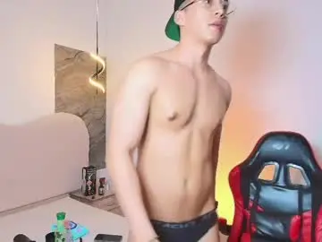 Chaturbate Free Porn Cam of tony_foxx1