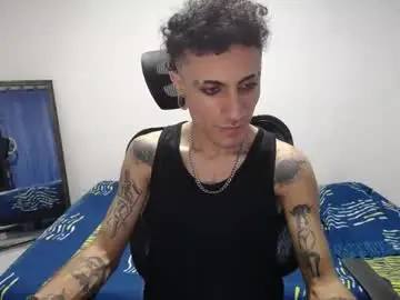 Chaturbate Sex Chat of present_the_magic
