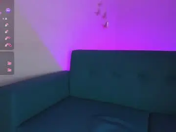 Chaturbate Adult Webcam of zoeemartinezz_