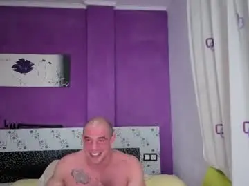 Chaturbate Live Porn of twinkanddaddy_69