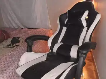 Chaturbate Live Sex of enjoymycock99